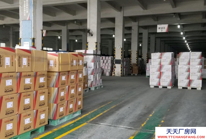 (出售) 阜陽潁泉廠房，倉庫急售，價格好談。環境好，位置好!轉角