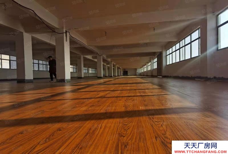 (出租) 阜陽潁泉個人直租！靠近商貿城祥和居，適合工廠電商辦公，可分割