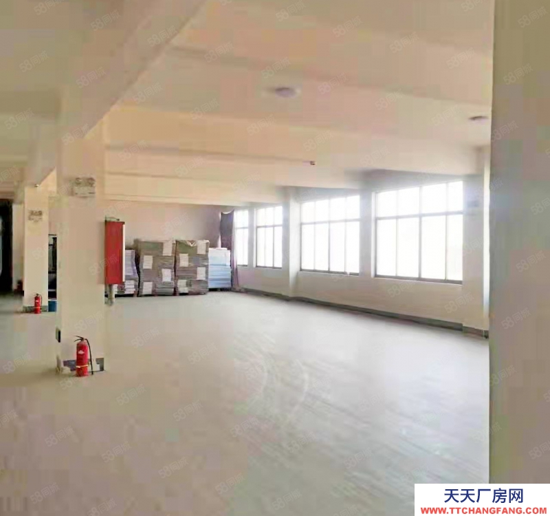 (出租) 阜陽潁泉靠近商貿城交通便利人流量大，緊鄰3萬人大型小區，可辦公可倉庫