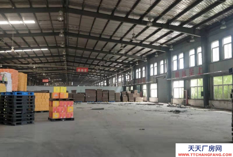 (出租) 阜陽潁上縣工業(yè)園區(qū)標(biāo)準(zhǔn)廠房出租，面積3000平方米，交通便利