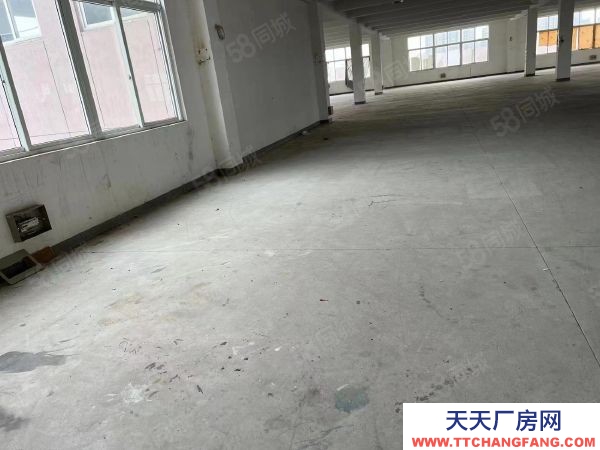 蘇州市相城區元和二樓倉庫,5噸大貨梯,2.5x4,17米5進出方便。