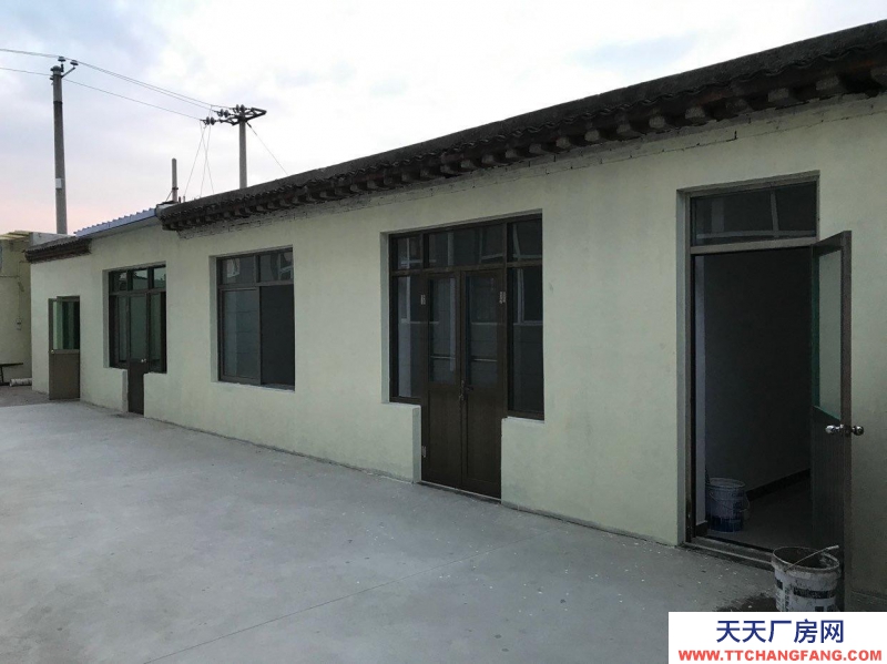 唐山 豐潤 二環(huán)路旁廠房出租,水電齊全,新裝修,可辦公居住小型車間