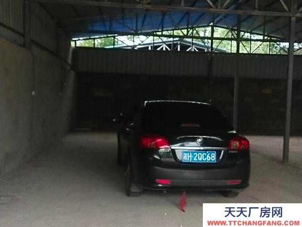 益陽市資陽區 位于文昌北路，離高速路口近，地理位置方便