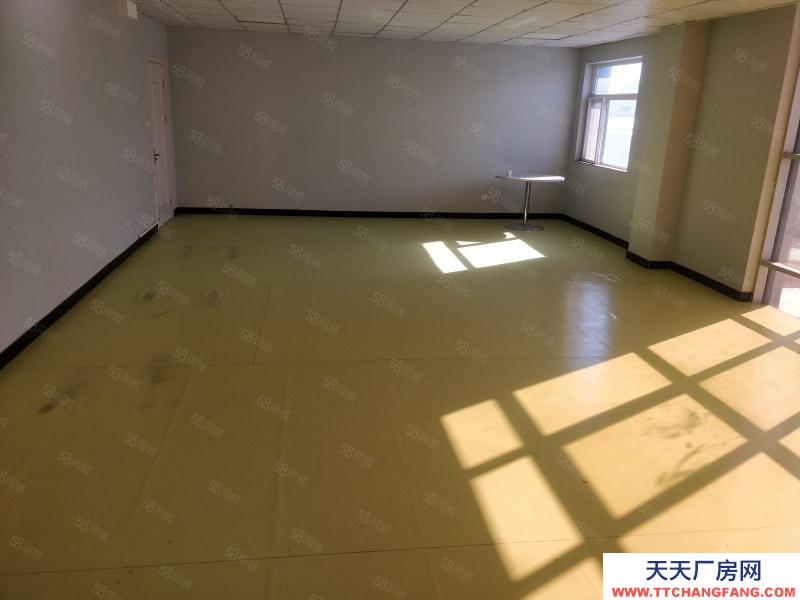 (出租) 天津武清開發(fā)區(qū)逸仙園辦公倉(cāng)庫(kù)出租 三樓210平