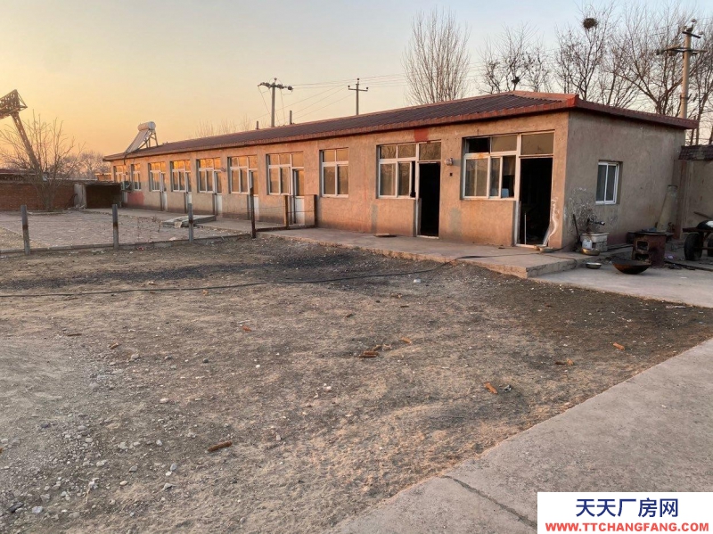 唐山 古治 機械加工廠，也可當其他或者倉庫使用，水電齊全面積12畝