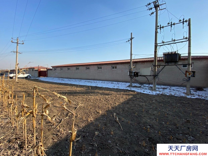 唐山 古治 機(jī)械加工廠,也可當(dāng)其他或者倉(cāng)庫(kù)使用,水電齊全面積12畝