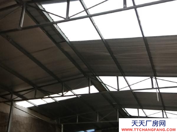 常德市臨澧區(qū)廠房可做倉庫也可以做制衣廠。