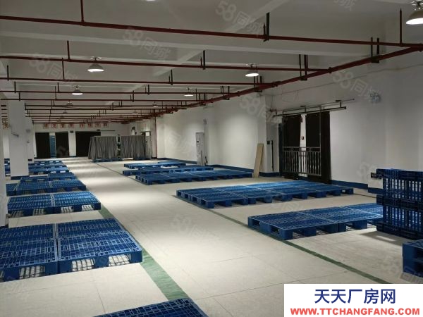 衡陽市雁峰區業主自建多層磚混結構廠房三樓1300平米出租