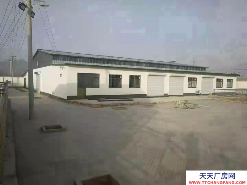 唐山 遵化 平安城鎮京秦高速口500米廠房一處,占地6.8畝。
