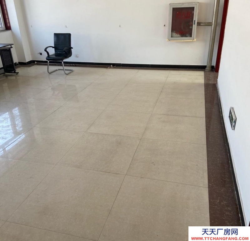 唐山 遵化 龍山孵化園區，三層帶院工業辦公樓