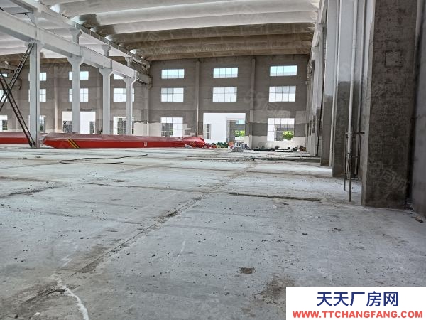 無(wú)錫宜興經(jīng)開(kāi)區(qū)2800平可分租1400平標(biāo)準(zhǔn)廠房倉(cāng)庫(kù)出租,有行車