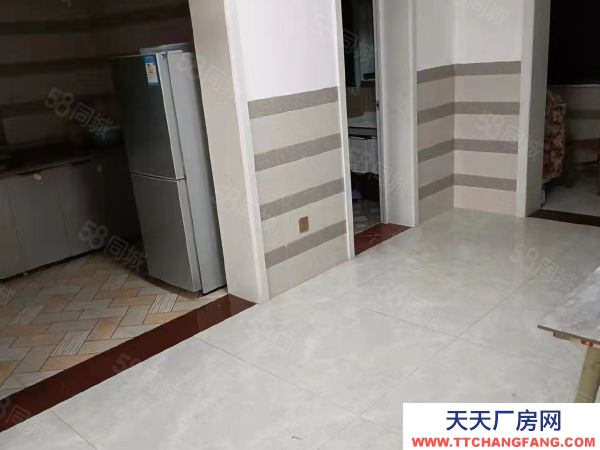 衡陽市蒸湘區江南小鎮，衡陽市315省道東威機電斜對面廠房倉庫住房