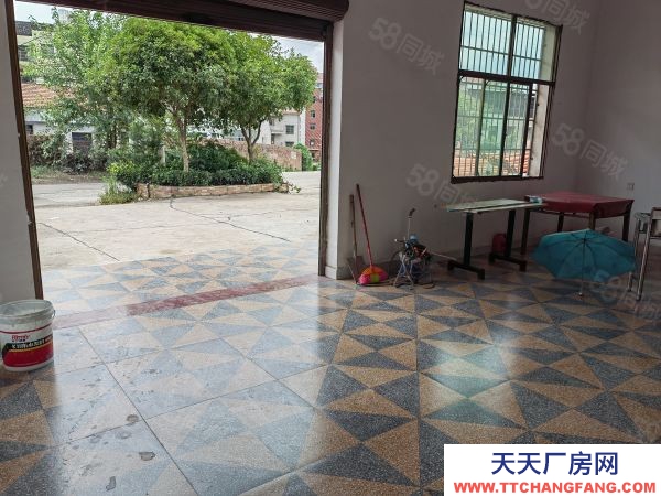 衡陽市蒸湘區呆鷹嶺鎮雞市新村竹園組工廠，可進13.5米車