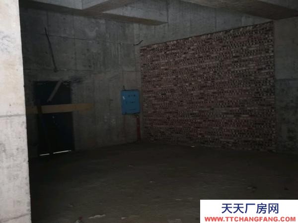 衡陽(yáng)市耒陽(yáng)區(qū) 房屋四方成正，朝南冬暖愛(ài)涼適合小型加工廠和倉(cāng)庫(kù)使用