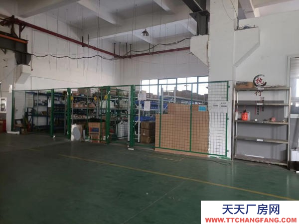 無(wú)錫濱湖胡埭1000平方標(biāo)準(zhǔn)廠房，有環(huán)氧地坪，有行車，近國(guó)道