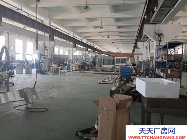 無(wú)錫濱湖胡埭1000平方標(biāo)準(zhǔn)廠房，有環(huán)氧地坪，有行車，近國(guó)道