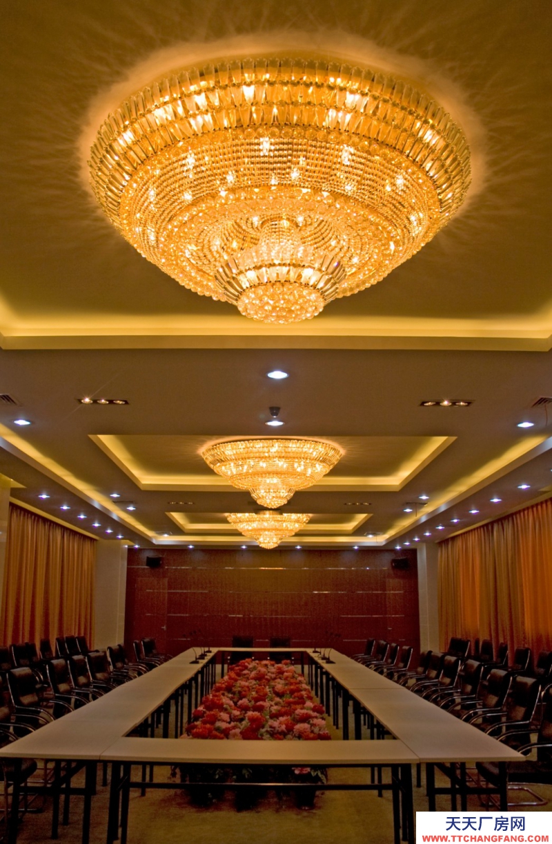 地鐵11號線直達(dá)、廠房/倉儲出租、即租即用、可直接拎包入住