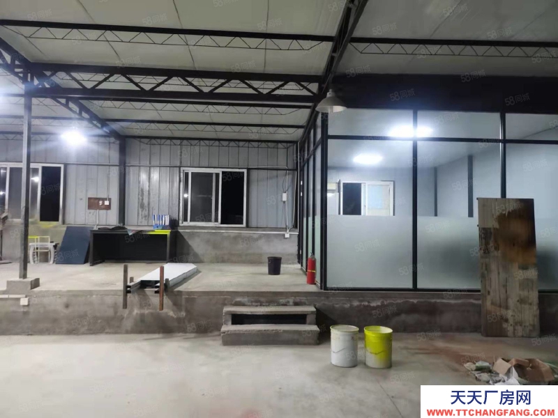 寧波北侖(出租) 小港五盟工業區1樓廠房出租，410平，每平20