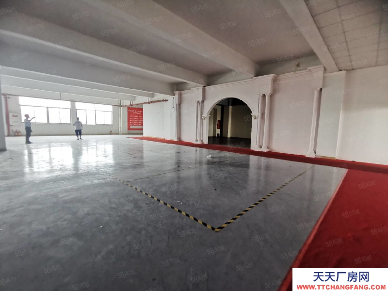 (出租) 中山石歧新出全新精裝修標(biāo)準(zhǔn)廠房1300平大小面積可分租5噸電梯