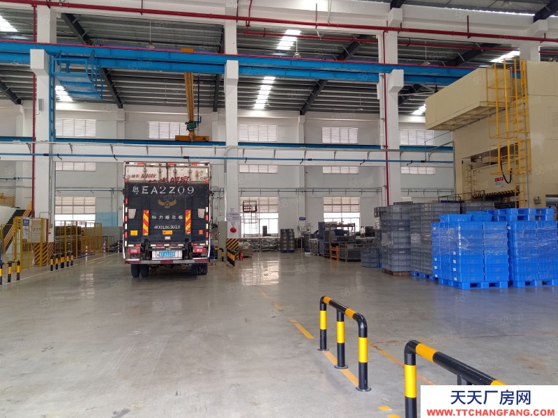 (出租) 中山東區張家邊12米高單一層，現成行吊，紅本重工業廠房，配套齊全