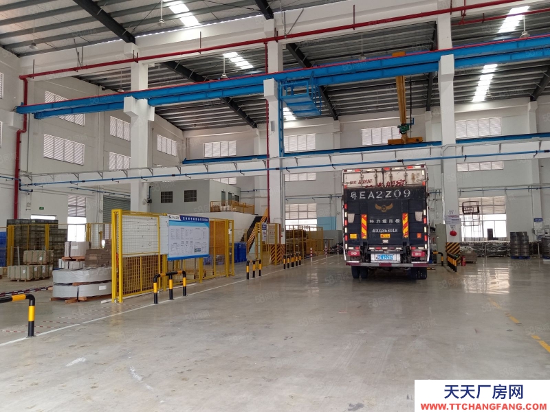 (出租) 中山東區(qū)張家邊12米高單一層,現(xiàn)成行吊,紅本重工業(yè)廠房,配套齊全