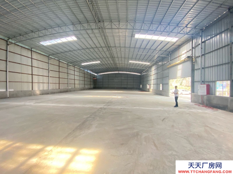 (出租) 中山市東區(qū)槎橋華隆工業(yè)園1500平出租可分租