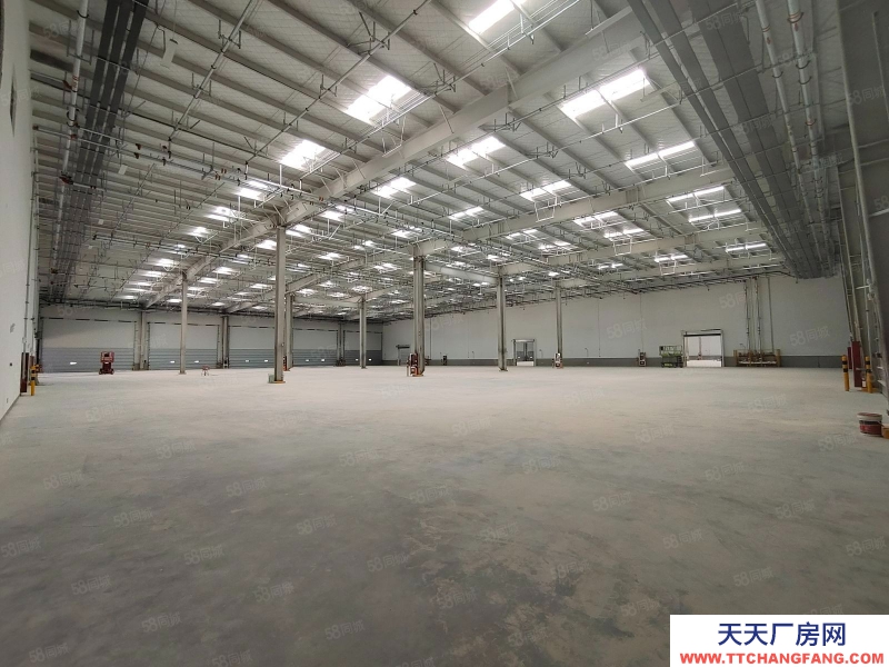 (出租)西安未央區 天章大道,草灘及高新有大面積單層廠房出租業態不限!