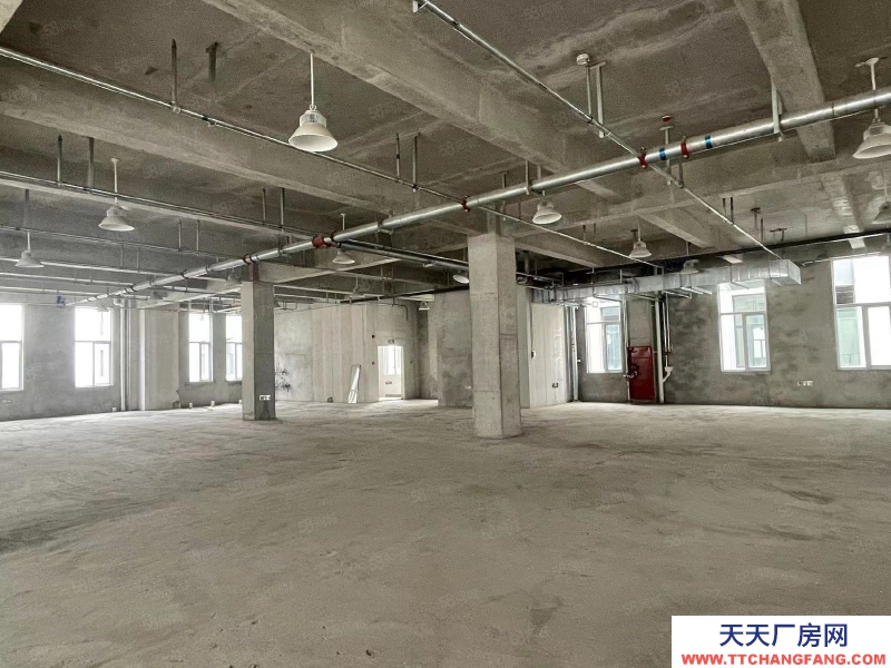 (出租) 西安未央區灃東園區 可辦公 可生產 層高5米 面積1600平 可分