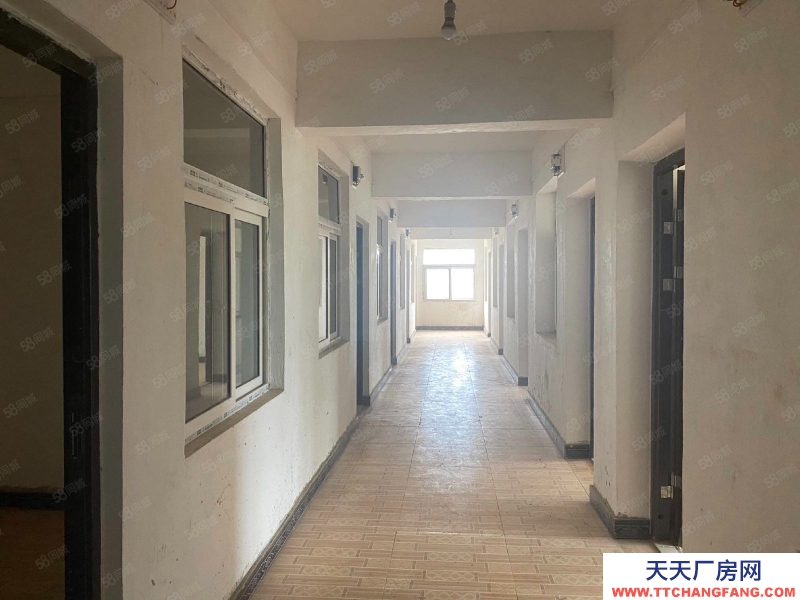 (出租)西安雁塔雁引路東伍村1500平多功能房誠意招租,帶辦公住宿