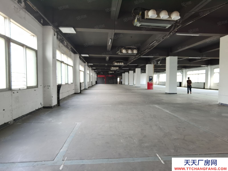 (出租) 西安雁塔高新區,太白南路地鐵口,工業廠房,帶空調,整層出租!