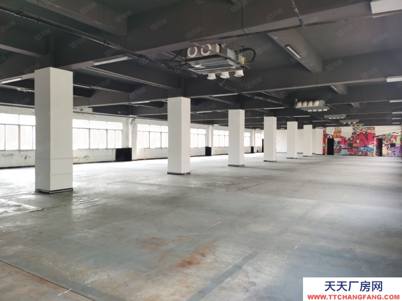 (出租) 西安雁塔高新區,太白南路地鐵口,工業廠房,帶空調,整層出租!