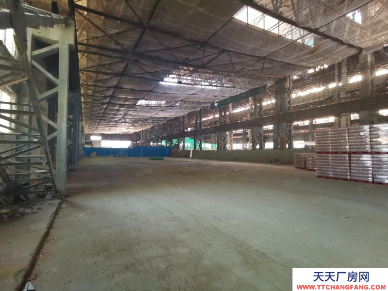 (出租) 西安連湖區3000平廠房 層高12米 價格30平可以分割隨時看房