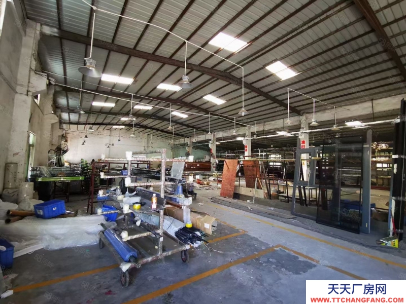 (出租) 中山港口鎮(zhèn)港木河逕工業(yè)區(qū)新出單一層廠房947平米招租現(xiàn)成裝修