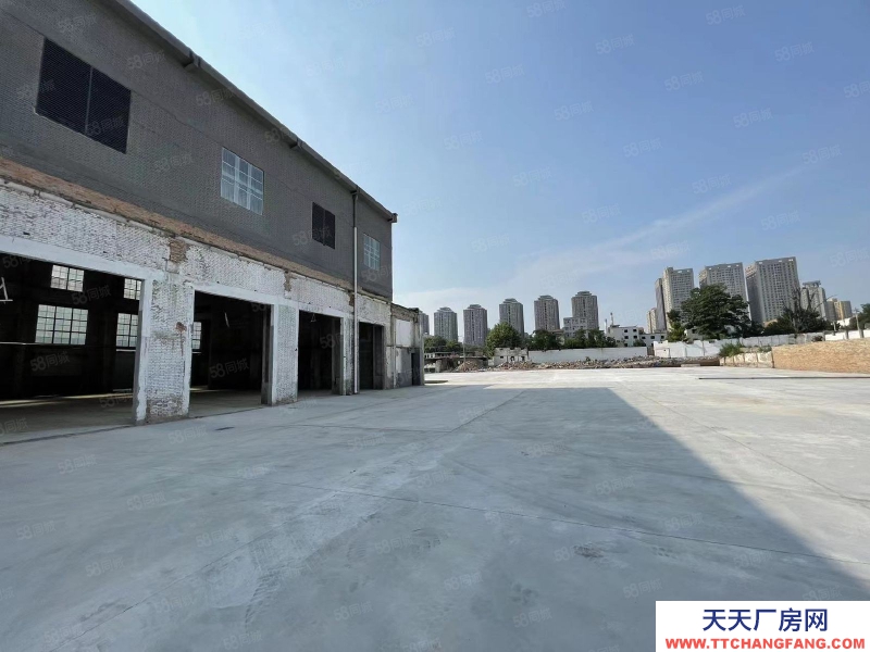 (出租) 西安灞橋東郊紡織城地鐵口獨院25000(汽車類型市場招租)