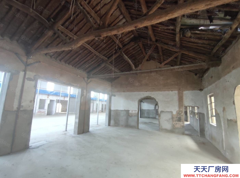 (出租) （成城網(wǎng)）西安高涇路現(xiàn)有兩個(gè)獨(dú)院廠房，一個(gè)900，一個(gè)1000平