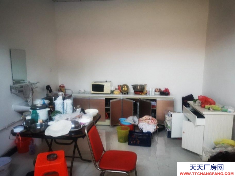 廊坊 霸州 出售獨門獨院正房小三間勝芳博覽城國際物流附近。