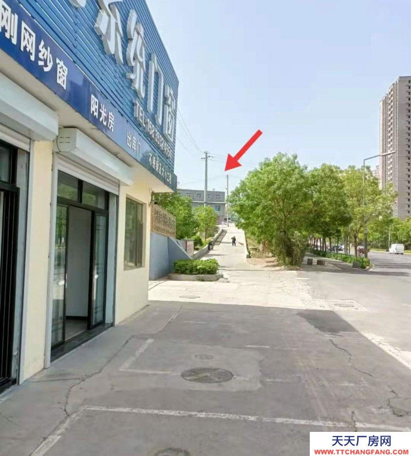 (出租) 三個房子套間出租。可以當倉庫,順便住人