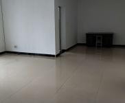 (出租) 荊門東寶可以做住房，倉庫，辦公室，門口廠子寬大，有停車位