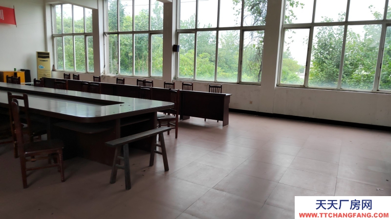 成都市崇州經濟開發區34畝雙證重鋼結構廠房出售可貸款