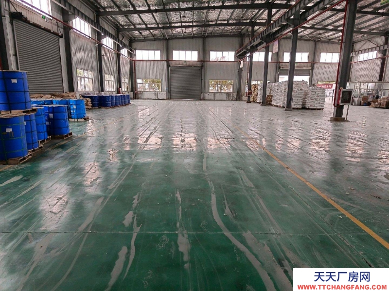 (出租) 渭南臨渭10米高標(biāo)準(zhǔn)廠房，環(huán)氧地坪漆地面，廠房出入口道路寬敞。