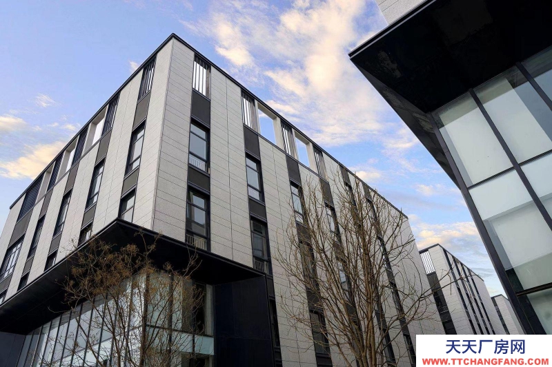 廊坊 三河市  出售北京周邊燕郊企業(yè)獨(dú)棟雙拼