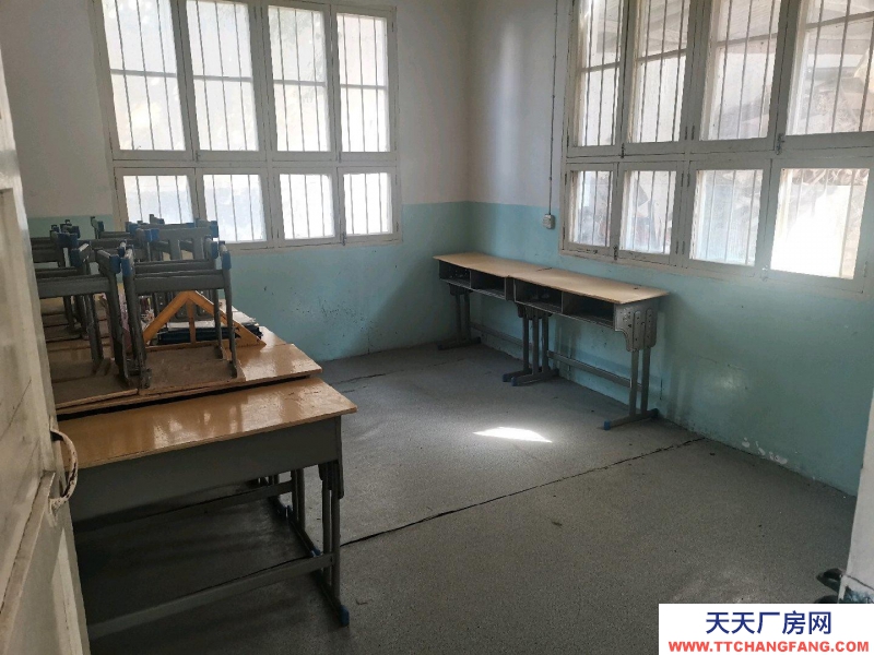 (出租) 漢中南鄭一樓整體出租前后獨院帶圍墻水電齊全交通方便