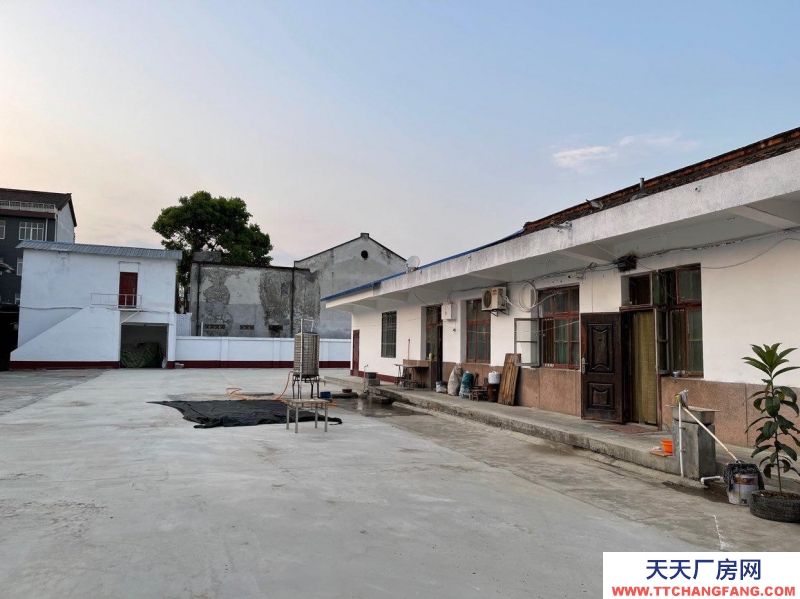 (出租) 漢中南鄭租金低 交通便利 廠房?臨街門面