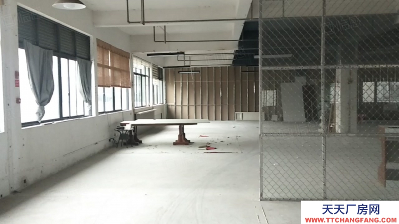 溫州甌海(出租) 婁橋上匯工業(yè)區(qū)標(biāo)準(zhǔn)廠房一樓出租2000平可分租，適合各行業(yè)