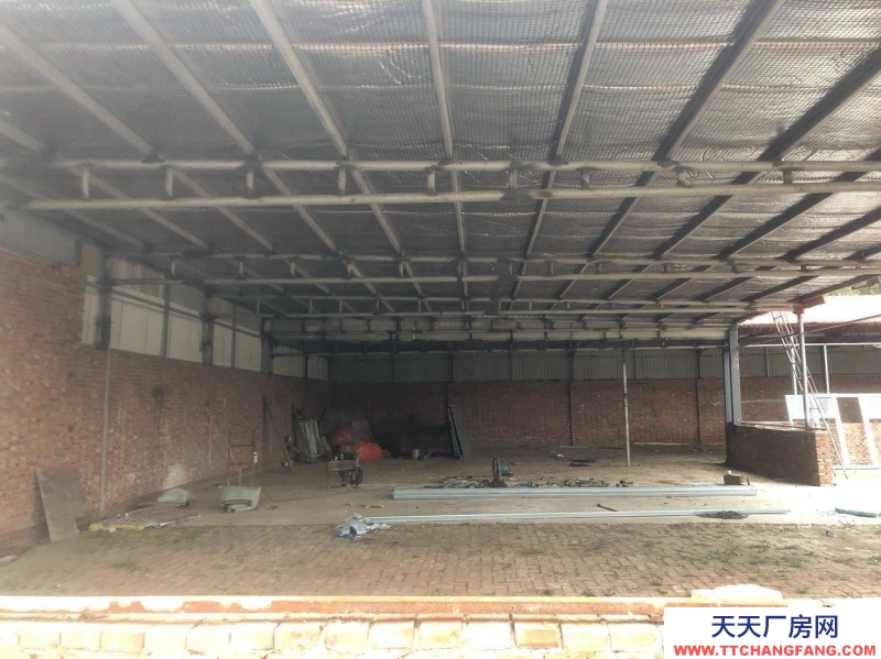 廊坊 大城 現有廠房長50寬7米。占地5畝，配有三相電源，燃氣。