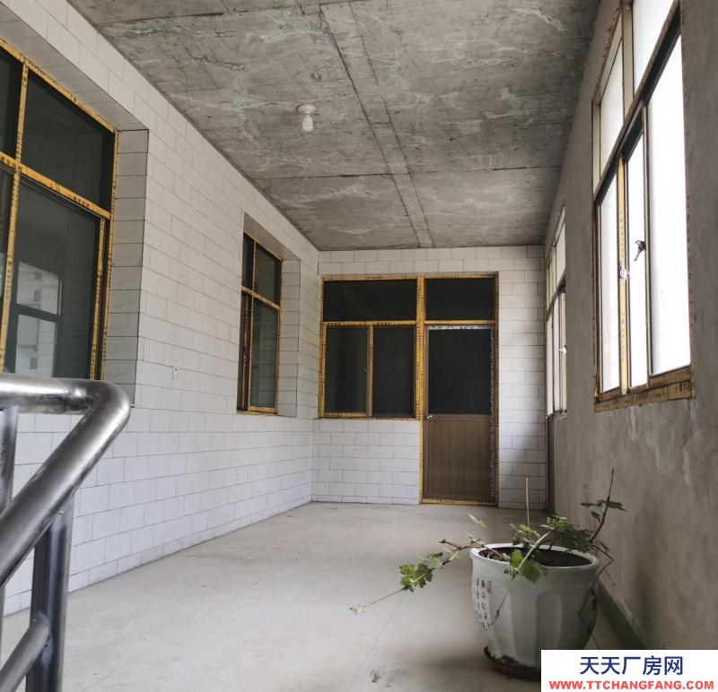 （出租）蘭州西固區鐘家河臨倉庫出租