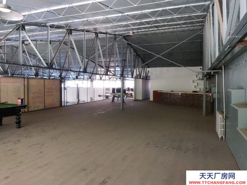 (出租) 蘭州城關(guān)1000平米修理廠出租，可轉(zhuǎn)讓，可承包，可直租