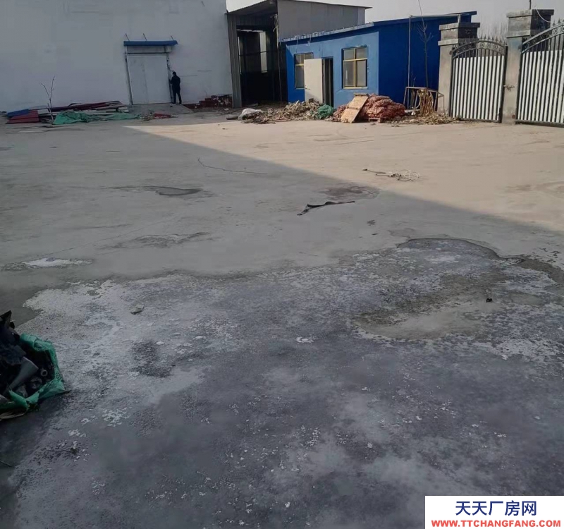 (出租)蘭州七里河 水泥墻面，彩鋼頂面，12面寬，5米高。院子彩鋼棚頂