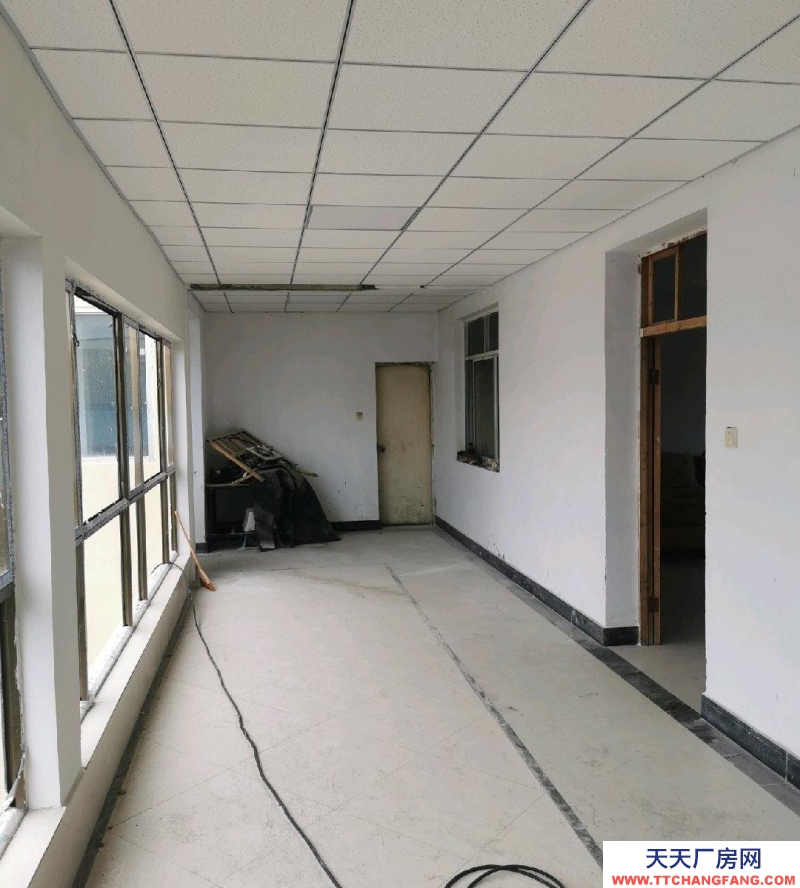 (出租) 蘭州安寧交通方便，大車(chē)可進(jìn)出。