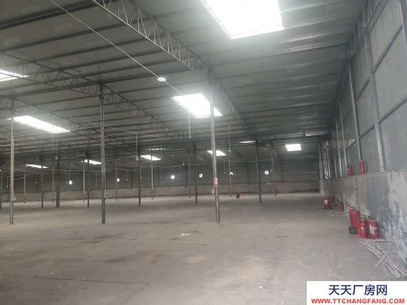 (出租) 蘭州榆中定遠(yuǎn)鎮(zhèn)高速出口1.5公里，工業(yè)園區(qū)5000平標(biāo)準(zhǔn)廠房出租